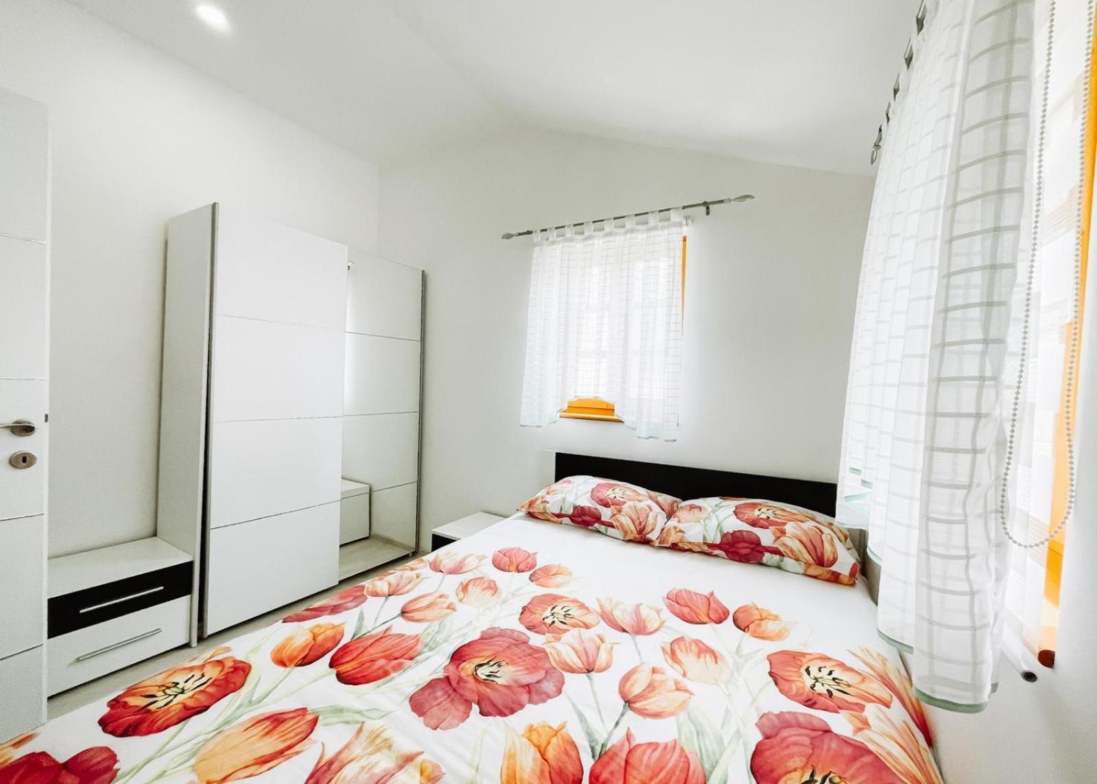 Apartman Sunny Hills كرابينا المظهر الخارجي الصورة